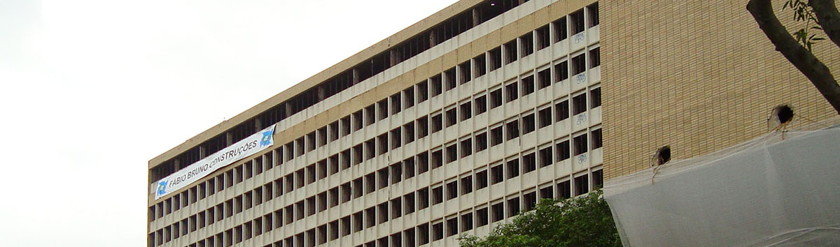 Foto do prédio do Hospital Clementino Fraga Filho